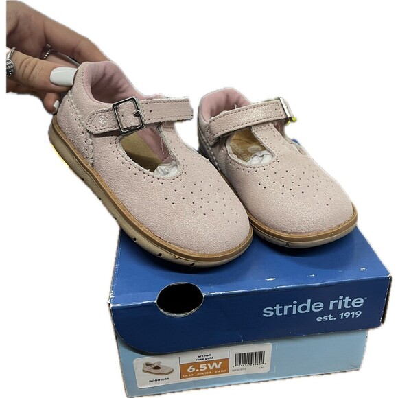 Stride Rite Girl’s SRT Nell Mary Jane Flats - Picture 1 of 8